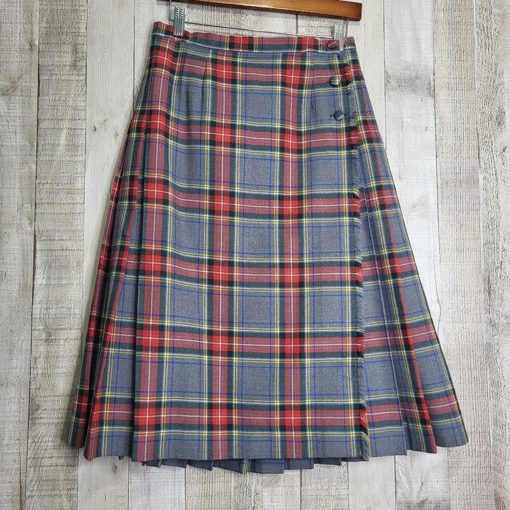 Ms Poodle Classic Grey, Red & Blue Tartan Wool Pleated Vintage Skirt.